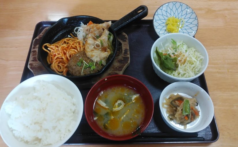 食事処「かささぎ」（佐賀市役所内）のハンバーグ＆生姜焼きランチ